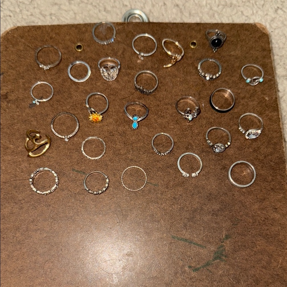 Elegant Multi-Color Ring Set